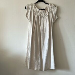 Vintage boho farmhouse dress in linen 😍